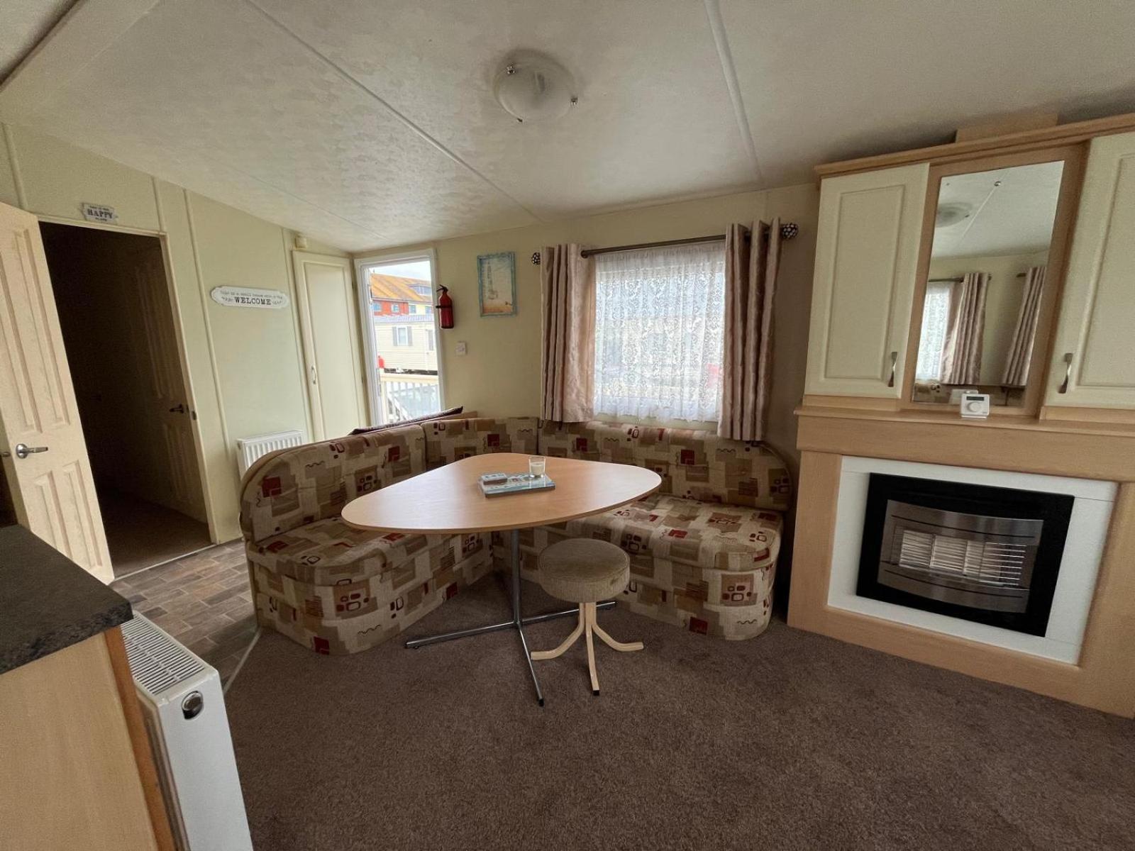 מייבלת'ורפ Goodwin'S Static Caravan מראה חיצוני תמונה